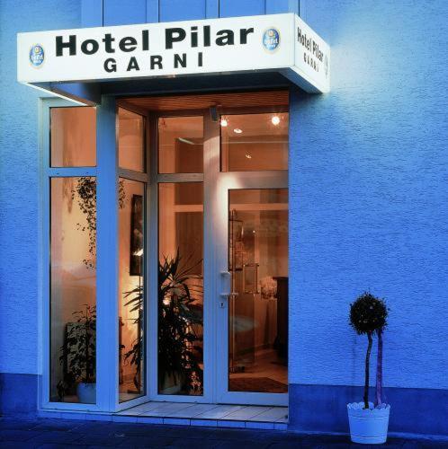 Hotel Pilar Garni Keulen Buitenkant foto